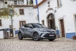 Toyota C-HR Hybrid 2019 года (WW)